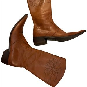 Vintage pointed toe leather boots with floral print 37.5 eu or 7 US
